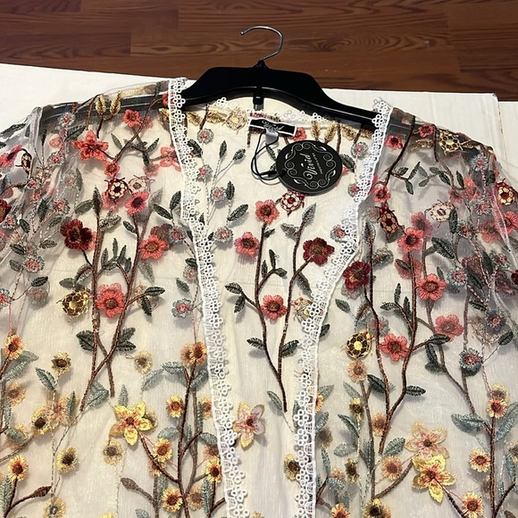 NWT-vivid-3X-embroidered flowers & ladybugs,mesh, kimono cardigan/swim cover-up. - Picture 10 of 14
